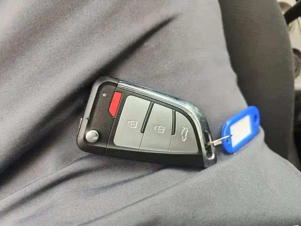 2012 Smart Fortwo 1.0 MHD Hardtop Standard Edition — миниатюра 17