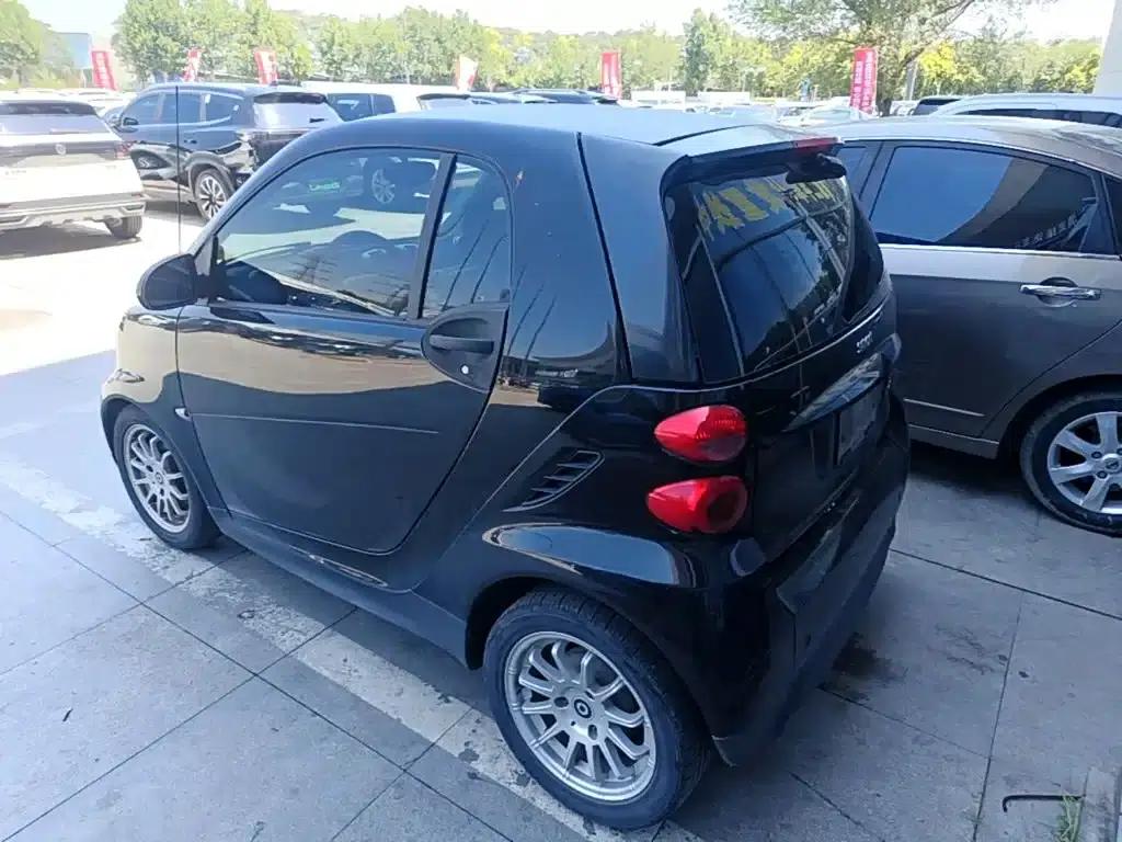 2012 Smart Fortwo 1.0 MHD Hardtop Standard Edition — миниатюра 23