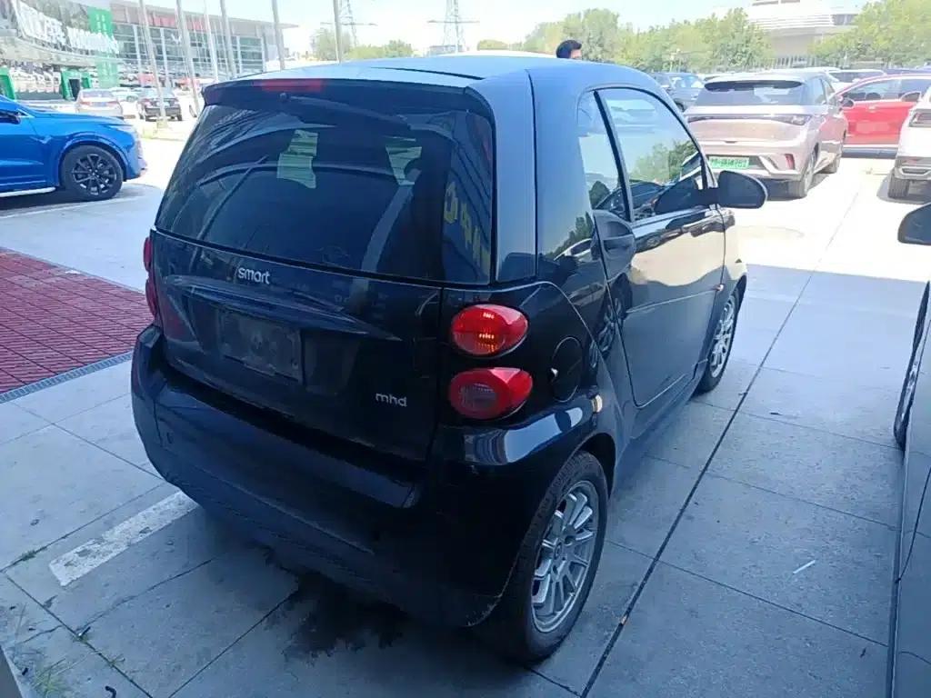 2012 Smart Fortwo 1.0 MHD Hardtop Standard Edition — миниатюра 5