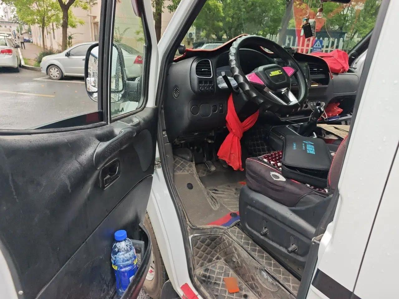 JMC Transit JMC Teshun 2.8T Short-轴 Low-roof 6-seater (Diesel) — миниатюра 16