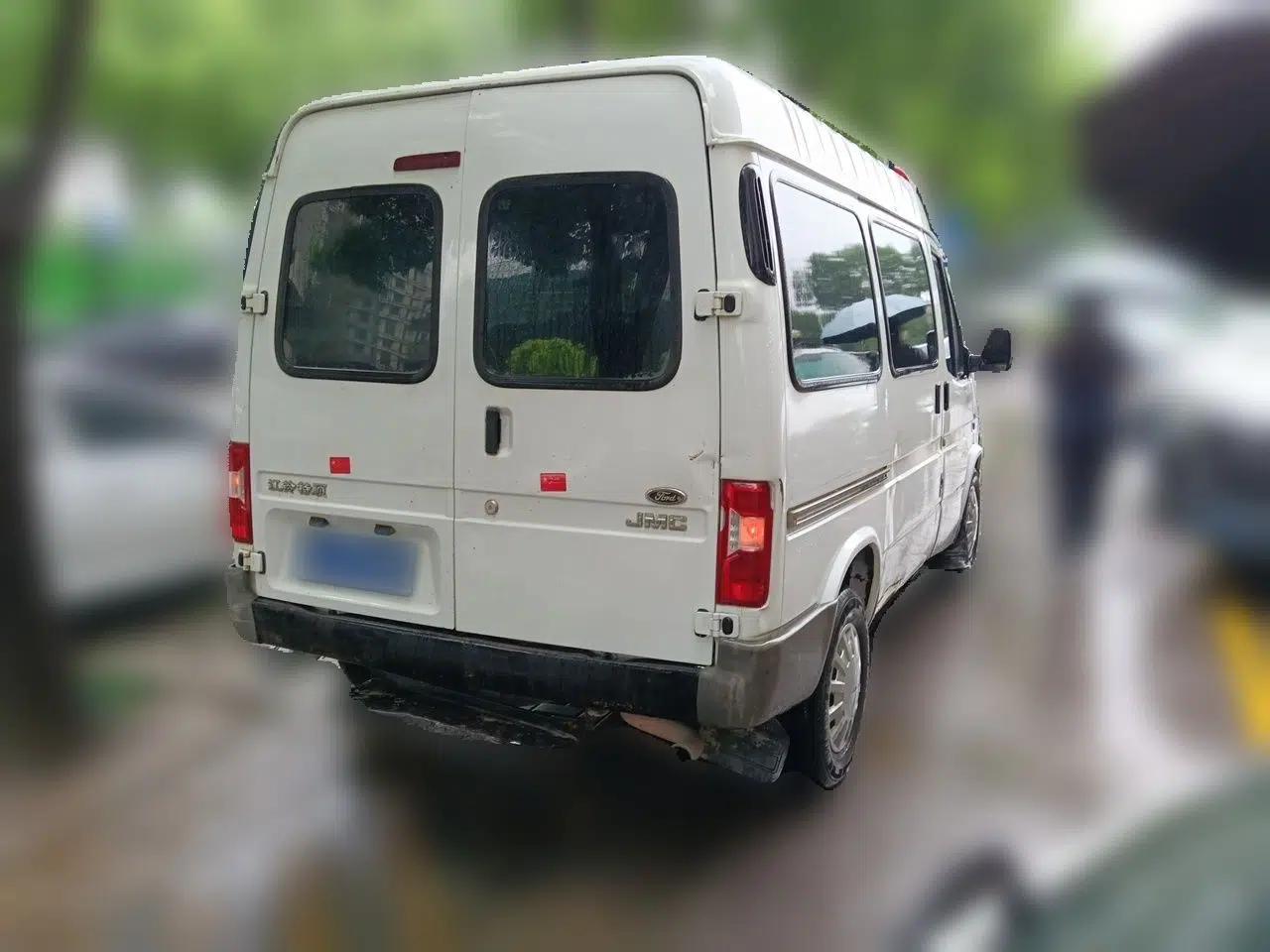 JMC Transit 2017 2.8T Commercial Version Short Wheelbase Mid-Roof 6/7/8-Seater JX493 — миниатюра 6