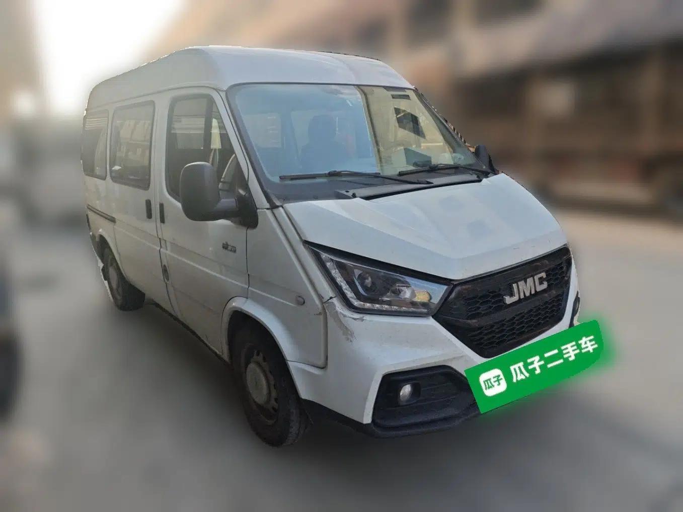 JMC Transit 2021 2.8T Space King Standard Version Short Wheelbase Mid-Height Roof 6-Seater Diesel Euro VI JX493 — миниатюра 3