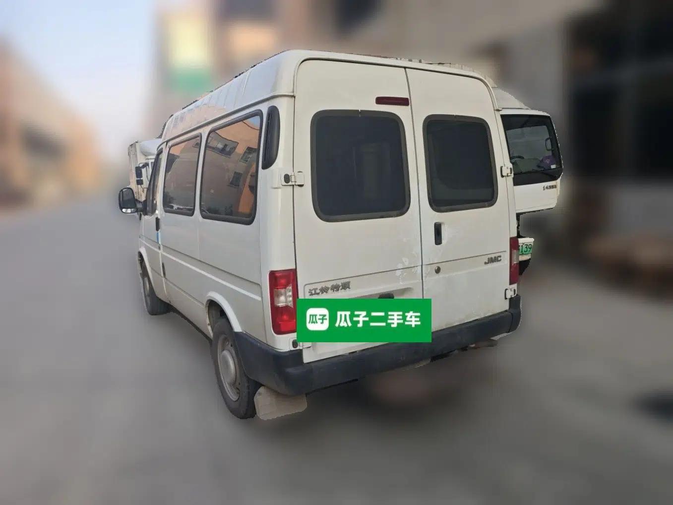 JMC Transit 2021 2.8T Space King Standard Version Short Wheelbase Mid-Height Roof 6-Seater Diesel Euro VI JX493 — миниатюра 4