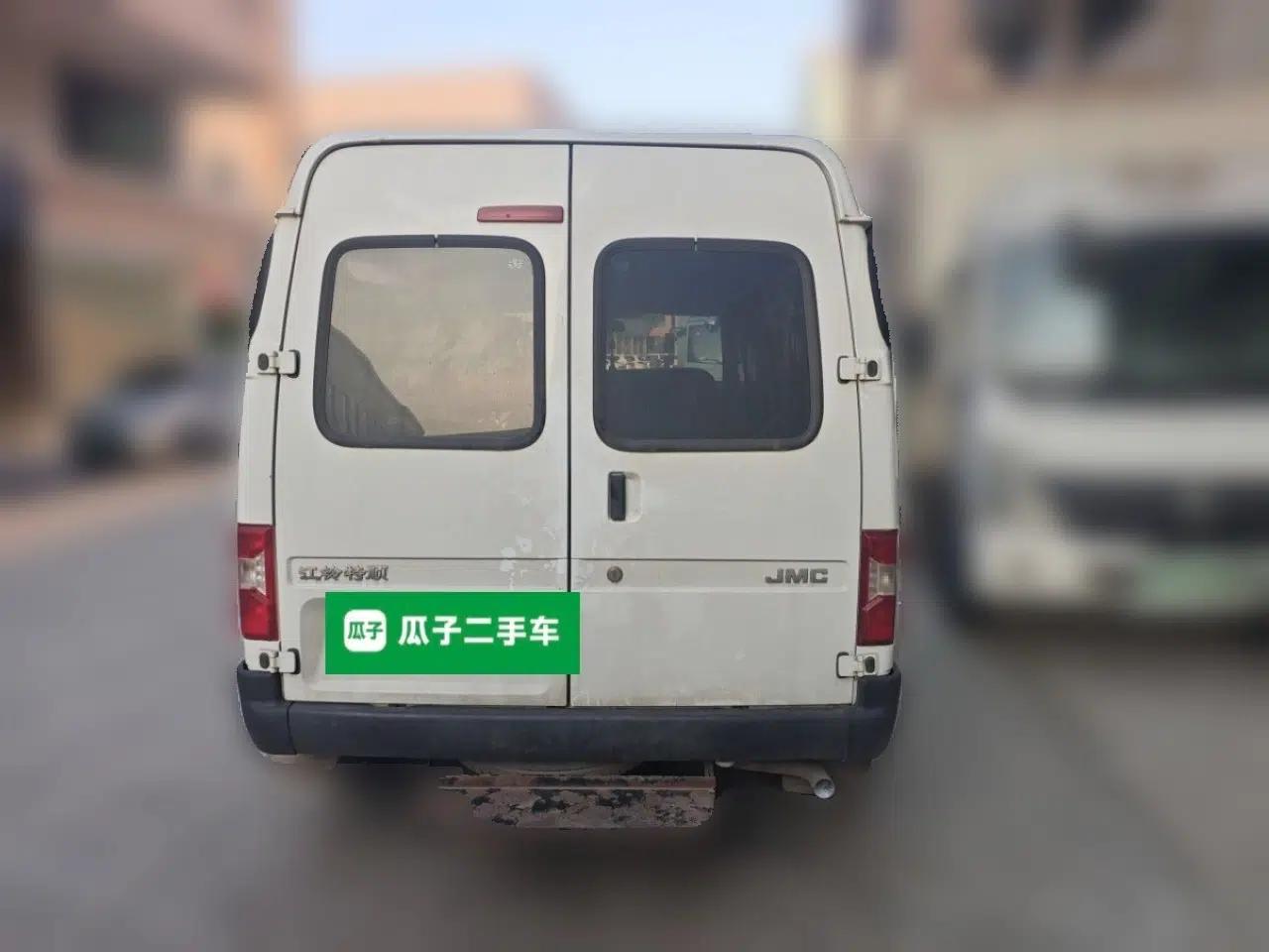 JMC Transit 2021 2.8T Space King Standard Version Short Wheelbase Mid-Height Roof 6-Seater Diesel Euro VI JX493 — миниатюра 5
