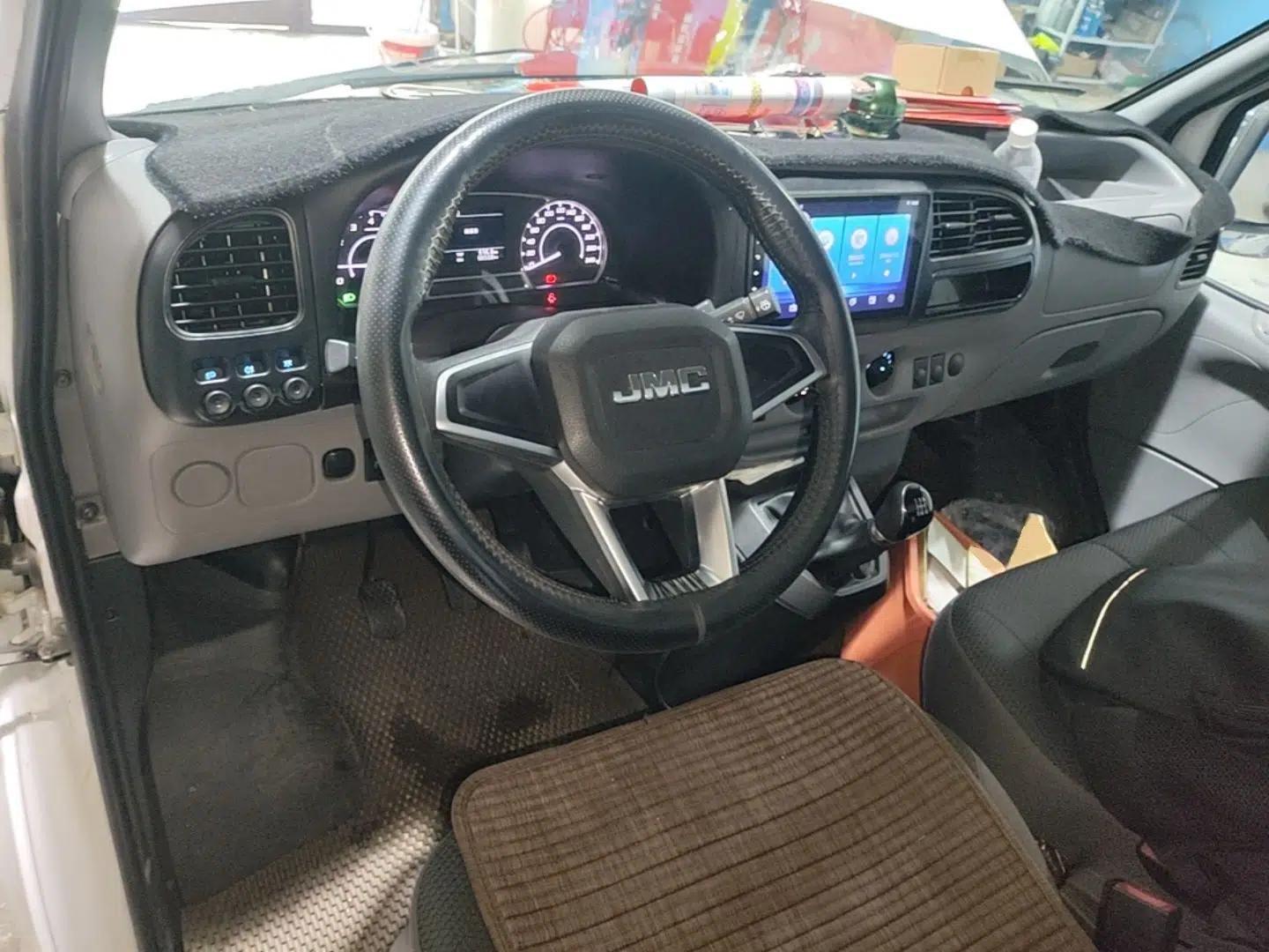 JMC Transit 2019 2.8T Commercial Version Short Wheelbase Mid-Roof 3-Seater China VI Standard JX493 — миниатюра 12