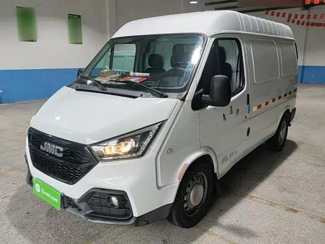 JMC Transit 2019 2.8T Commercial Version Short Wheelbase Mid-Roof 3-Seater China VI Standard JX493