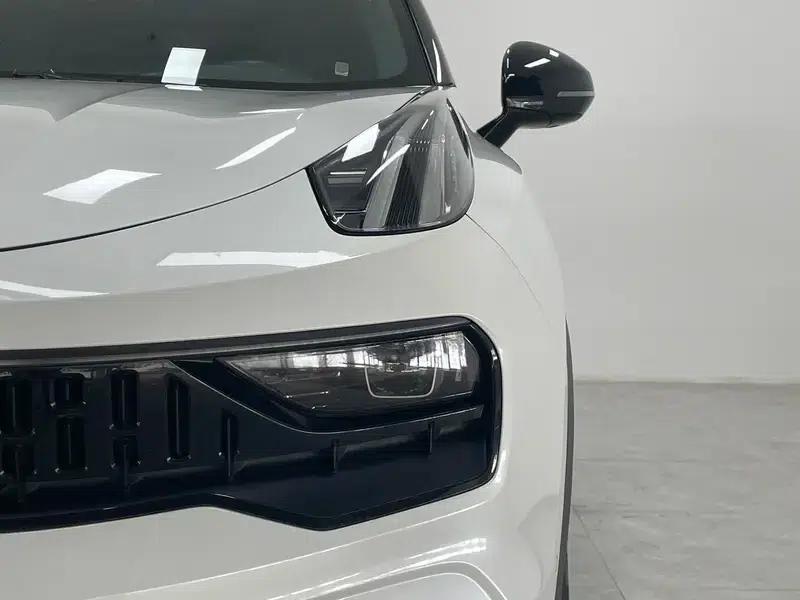 Lynk & Co 05 2022 2.0TD AWD Halo — миниатюра 12