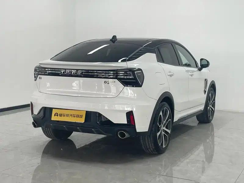 Lynk & Co 05 2022 2.0TD AWD Halo — миниатюра 7