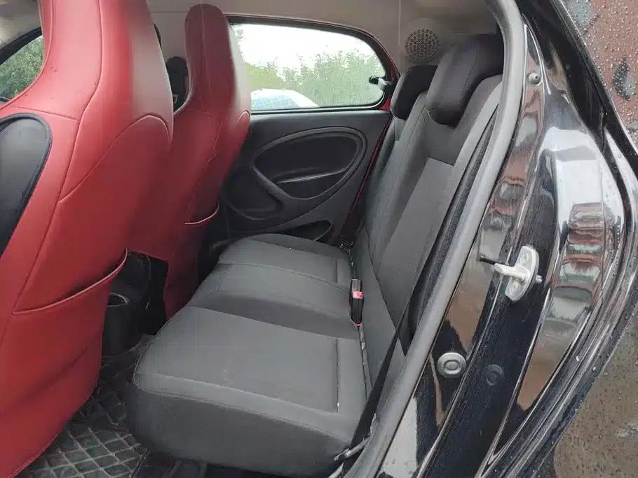 2018 Smart Forfour 1.0L 52kW Dynamic Edition — миниатюра 11