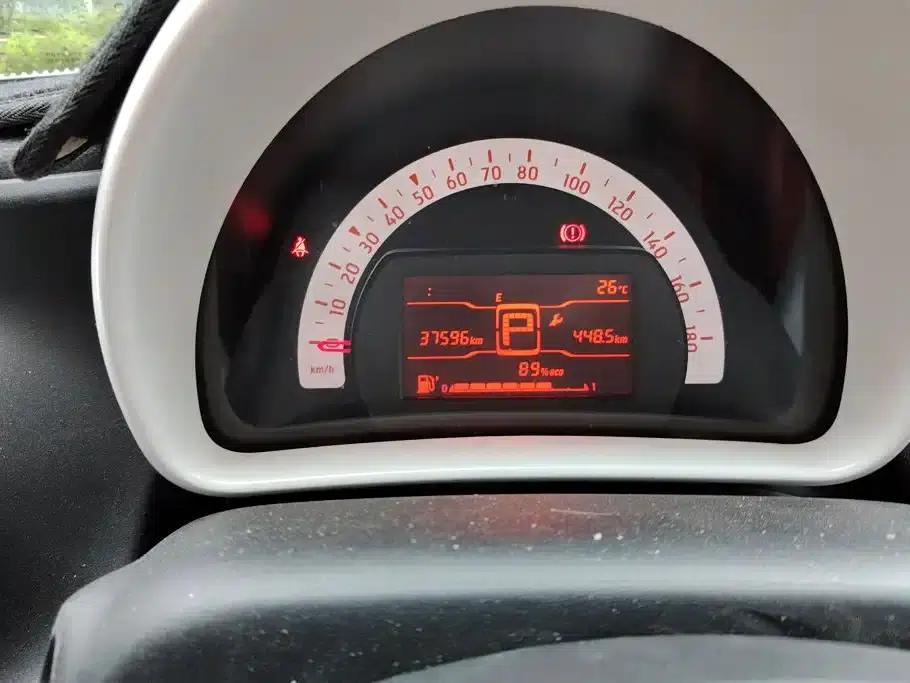 2018 Smart Forfour 1.0L 52kW Dynamic Edition — миниатюра 14