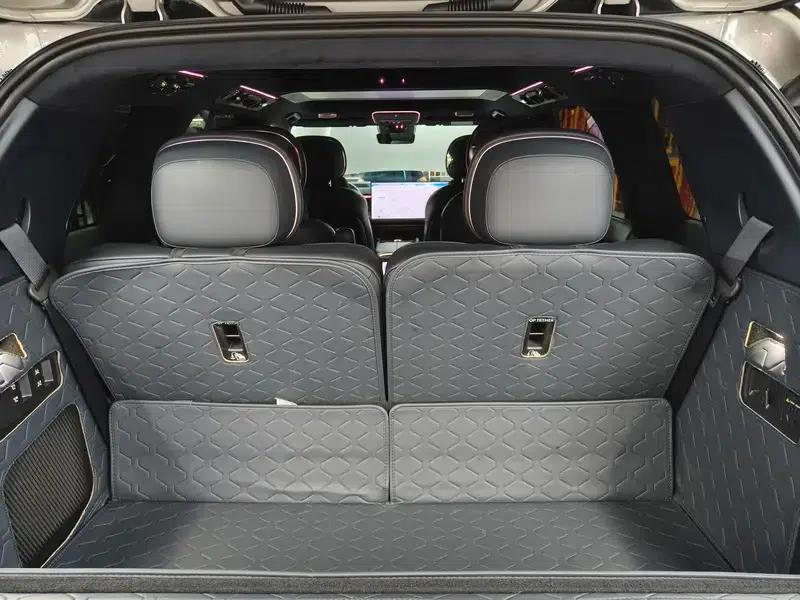 Lynk & Co 900 2025 2.0T Ultra Six-Seater — миниатюра 18