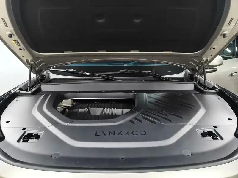 Lynk & Co 900 2025 2.0T Ultra Six-Seater — миниатюра 8