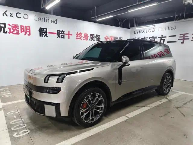 Lynk & Co 900 2025 2.0T Ultra Six-Seater