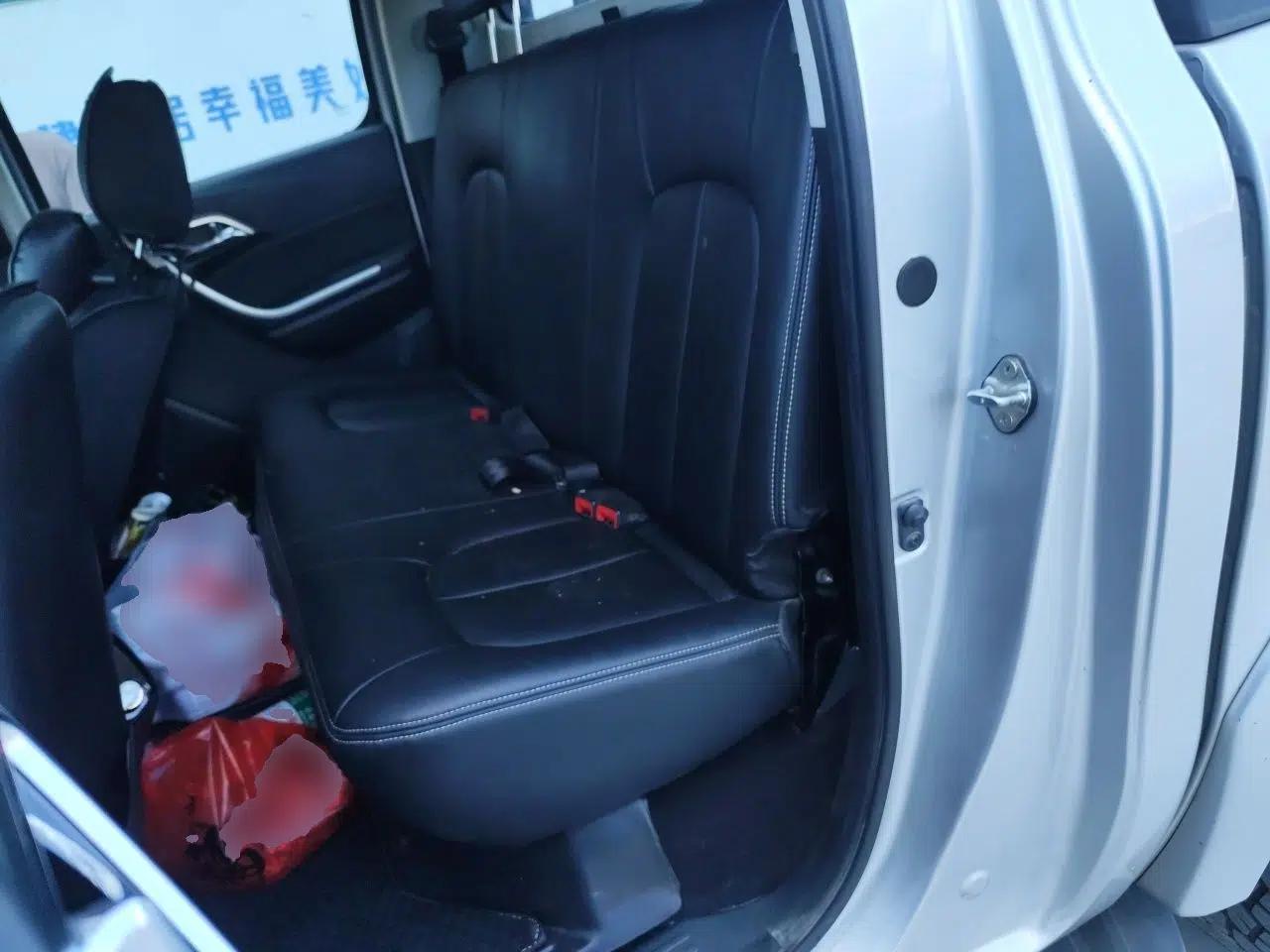 JMC Yuhu 5 2019 2.0T Diesel Manual Two-Wheel Drive Entry-Level China VI Standard — миниатюра 17
