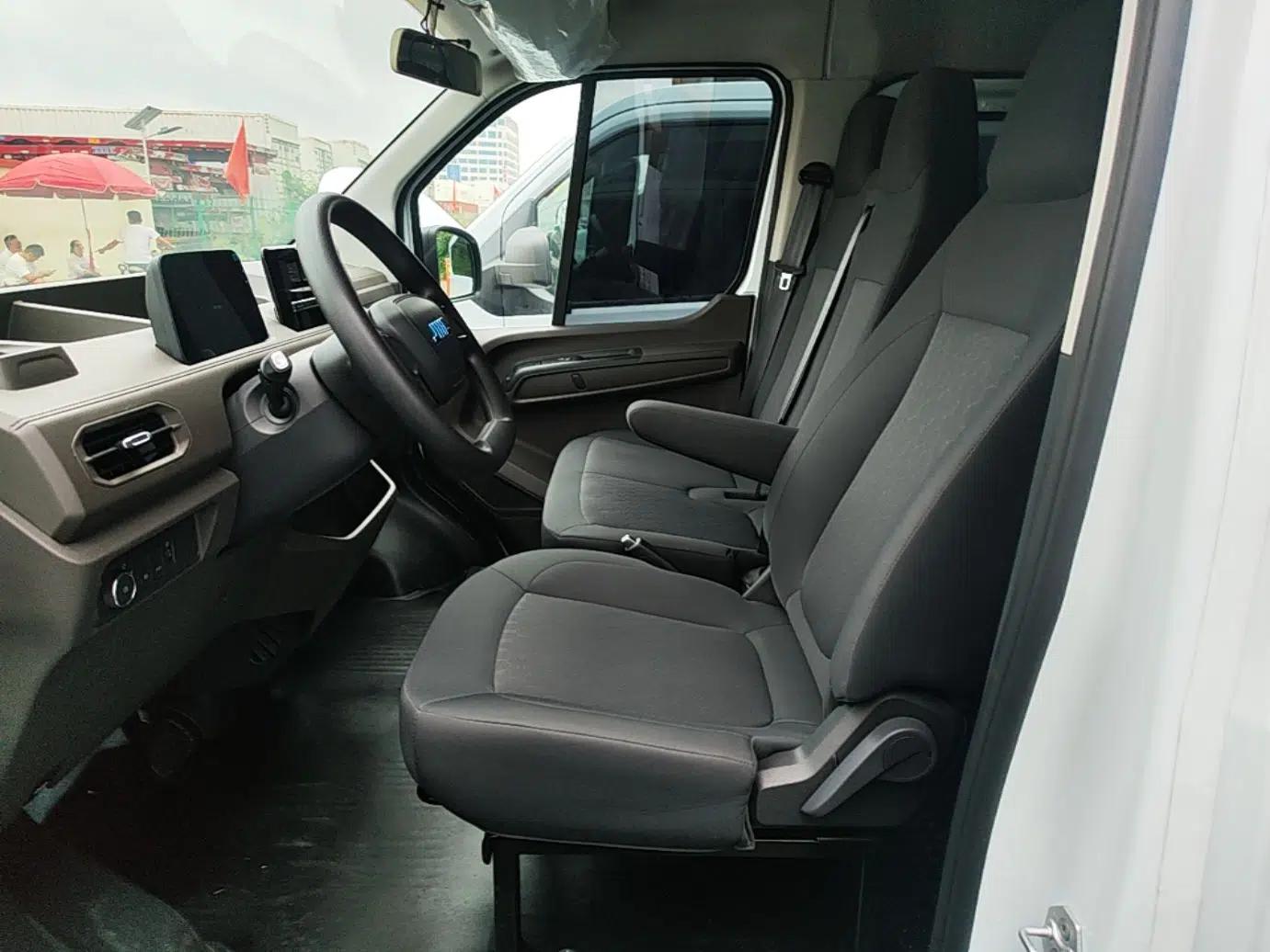 JMC E Fushun 2025 Model, Open Window Version, 53.58 kWh, Mid-axle, Mid-roof — миниатюра 22