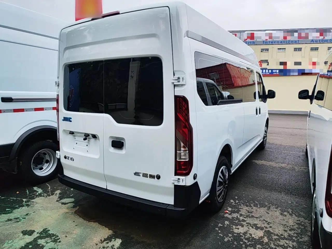 JMC E Fushun 2025 Model, Open Window Version, 53.58 kWh, Mid-axle, Mid-roof — миниатюра 6