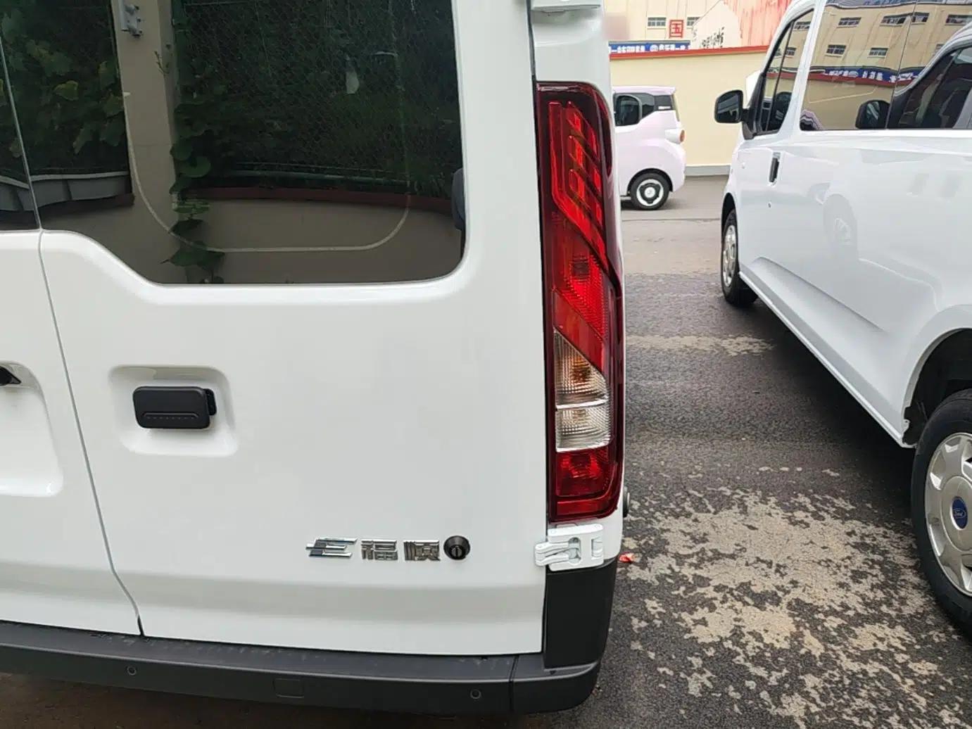 JMC E Fushun 2025 Model, Open Window Version, 53.58 kWh, Mid-axle, Mid-roof — миниатюра 9