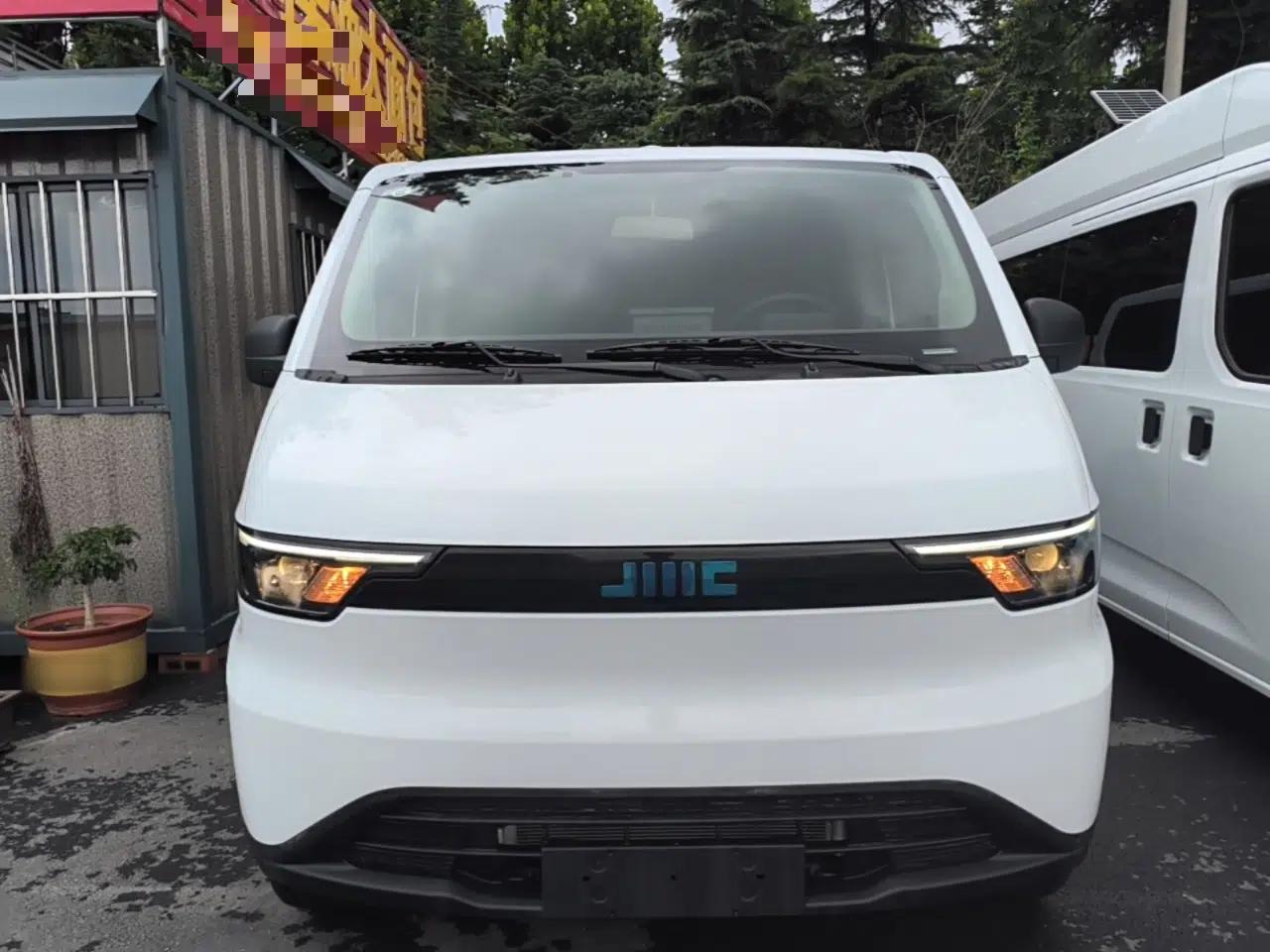 JMC E Fushun 2025 Model, Open Window Version, 77 kWh, Mid-axle, Low-roof — миниатюра 2