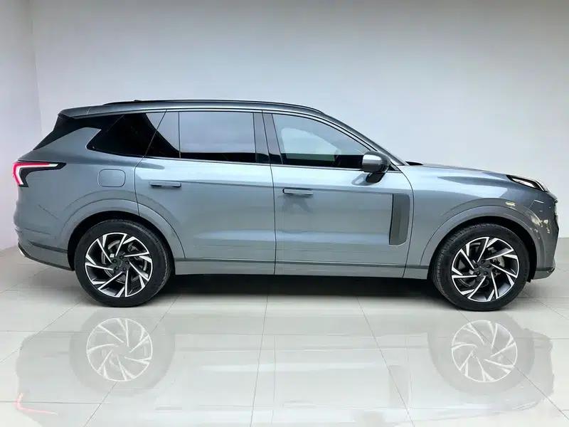 Lynk & Co 09 2021 2.0T Halo 6-seater — миниатюра 8