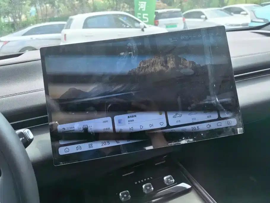 Deep Blue L07 2025 Model 230Ultra Qiankun Intelligent Driving ADS SE Extended Range Version — миниатюра 13