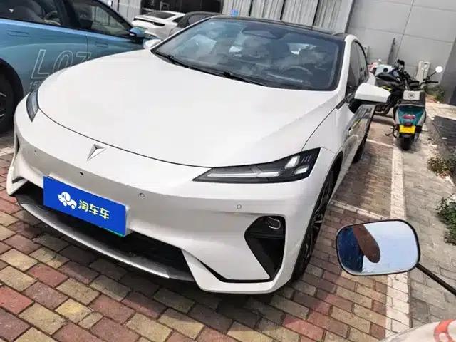 Deep Blue L07 2025 Model 230Ultra Qiankun Intelligent Driving ADS SE Extended Range Version