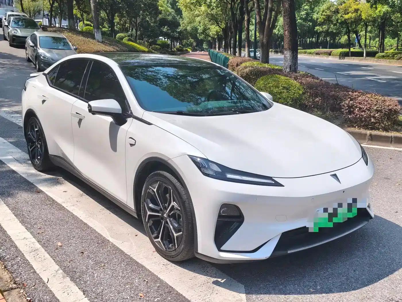 Deep Blue L07 2024 Model 230Max Qiankun Intelligent Driving ADS SE Extended Range Version — миниатюра 3