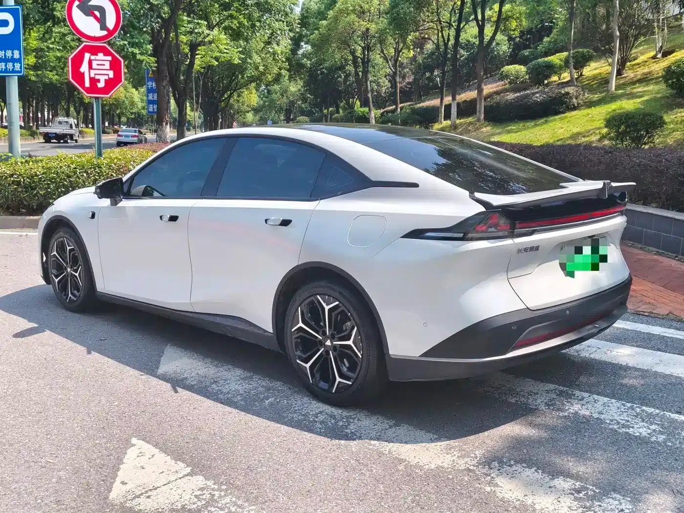 Deep Blue L07 2024 Model 230Max Qiankun Intelligent Driving ADS SE Extended Range Version — миниатюра 7