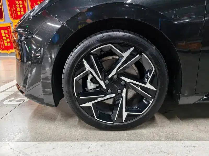 Lynk & Co 07 EM-P 2024 Model, 126km Long Range Ultra — миниатюра 10