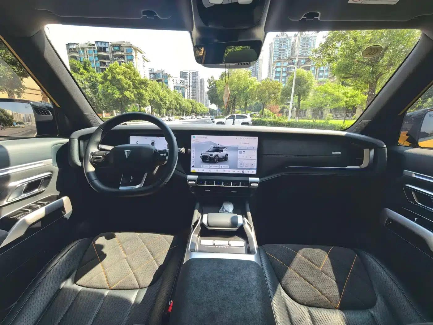 Deep Blue G318 2025 Worry-Free Crossing Edition 4WD Secret Realm Edition — миниатюра 7