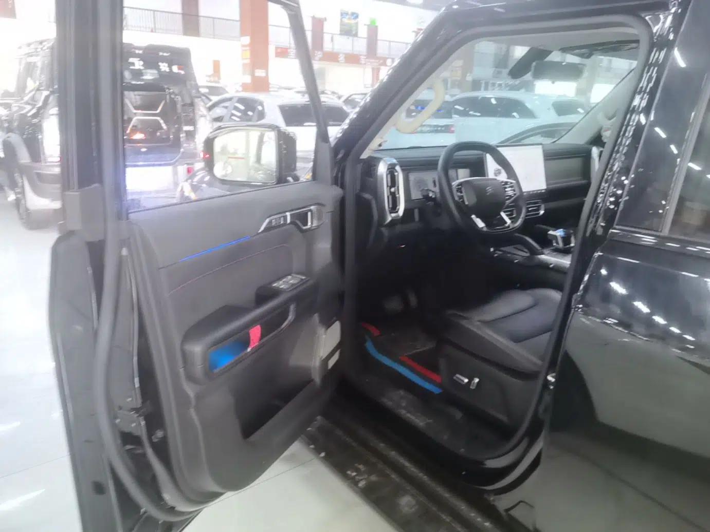 JETOUR Traveler 2025 1.5TD DCT Two-Wheel Drive Exploration+ — миниатюра 18