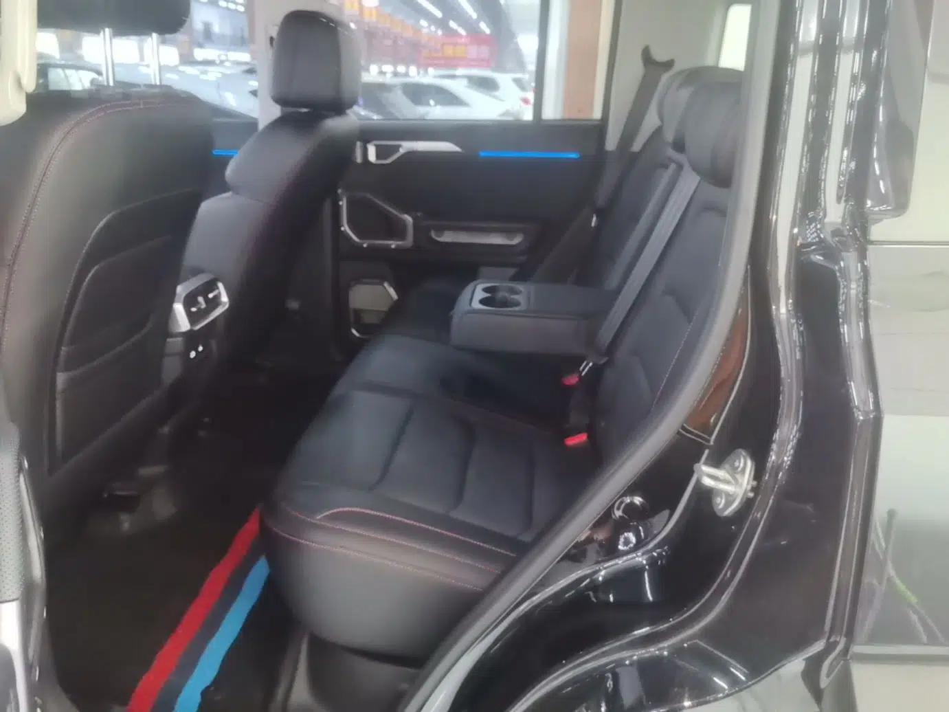 JETOUR Traveler 2025 1.5TD DCT Two-Wheel Drive Exploration+ — миниатюра 20