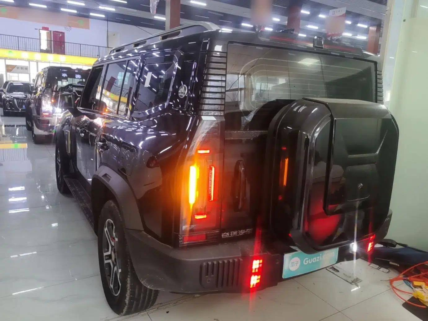 JETOUR Traveler 2025 1.5TD DCT Two-Wheel Drive Exploration+ — миниатюра 4