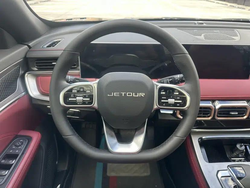 JETOUR X70 PLUS 2025 Champion Edition 1.5T DCT Champion MAX+ 5-seater — миниатюра 15
