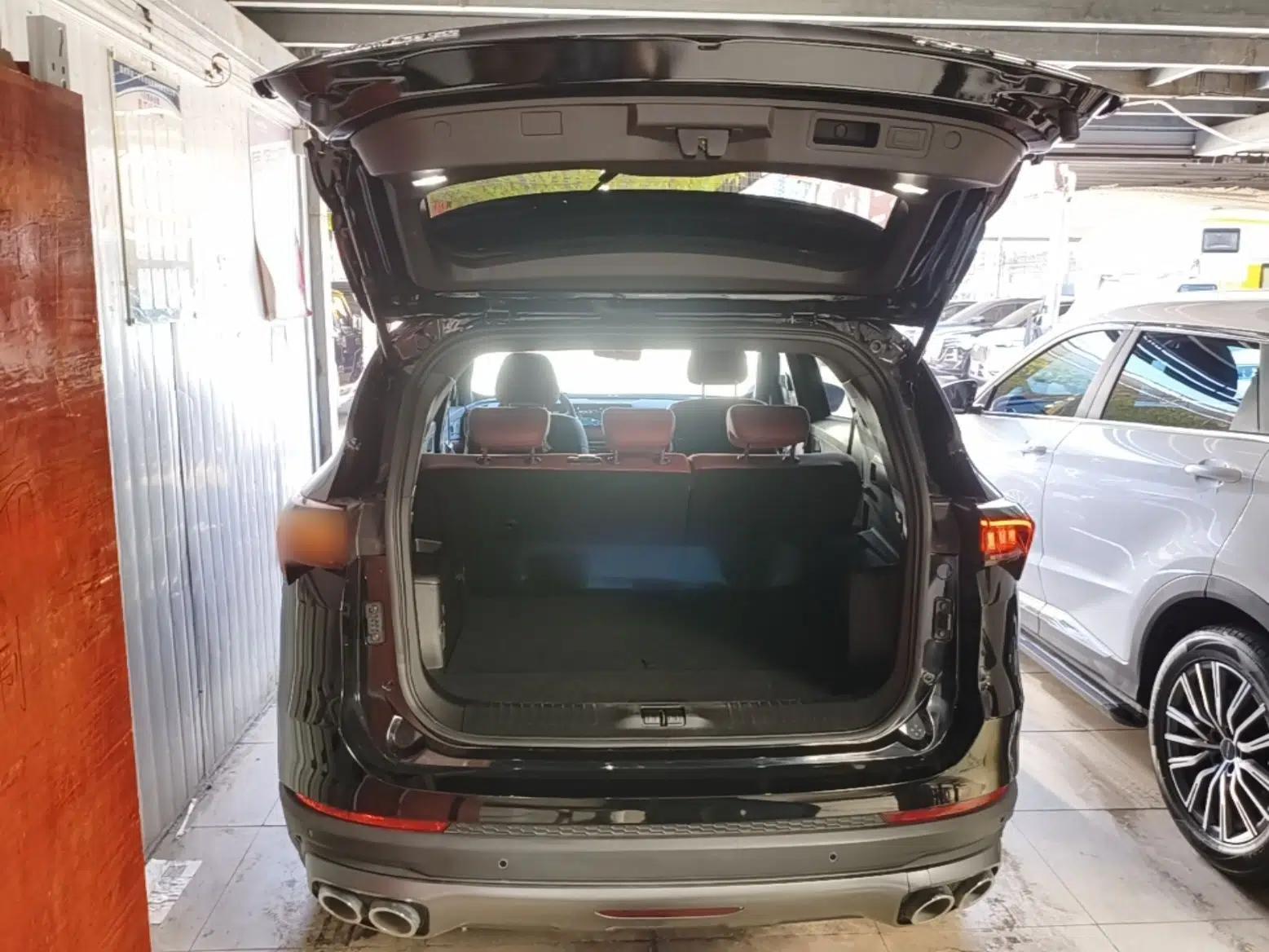 JETOUR X70 PLUS 2023 1.5T DCT Brave PLUS 5-Seater — миниатюра 22