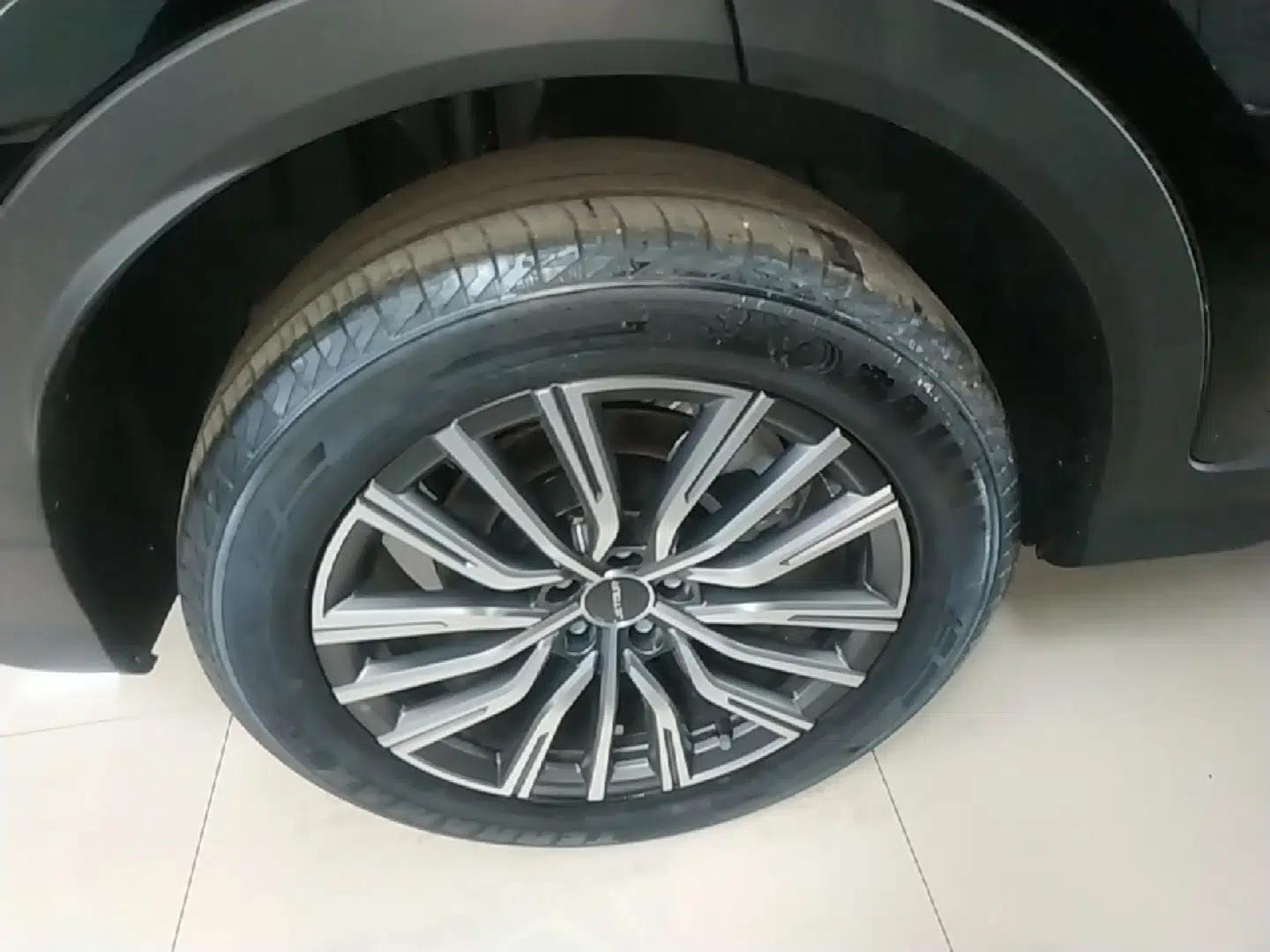JETOUR X70 PLUS 2025 Champion Edition 1.5T DCT Champion PRO 5-Seater — миниатюра 11