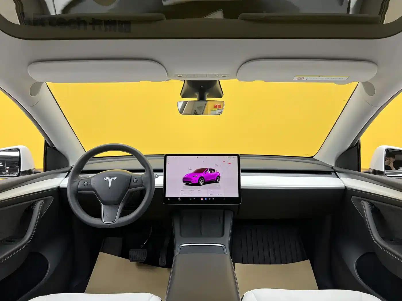 Model Y 2022 Facelift Rear-Wheel Drive Version — миниатюра 11