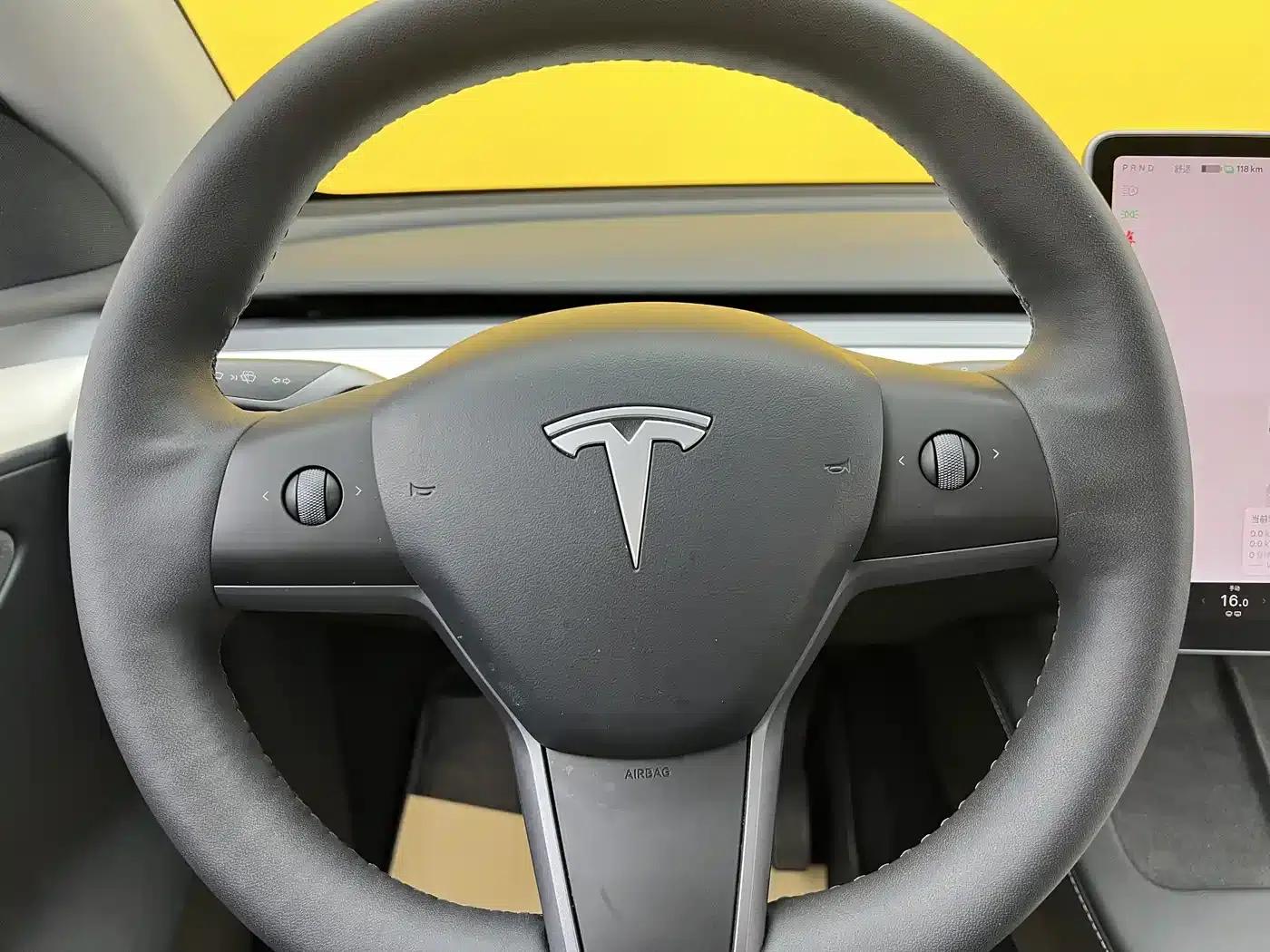 Model Y 2022 Facelift Rear-Wheel Drive Version — миниатюра 7