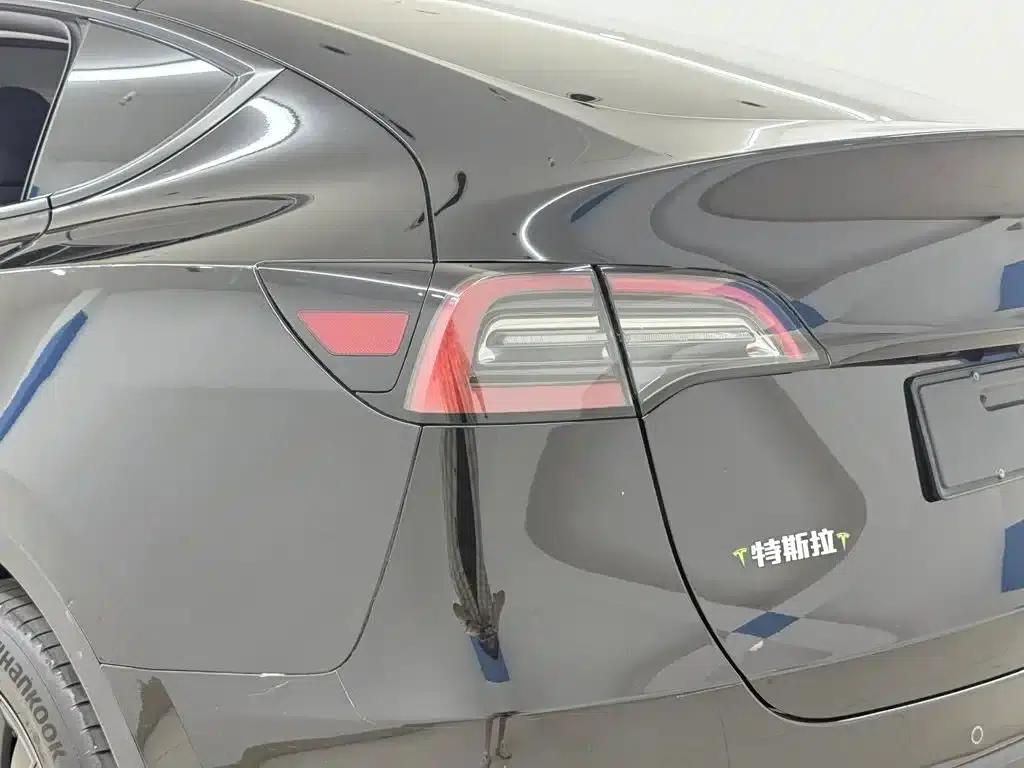 Model Y 2023 Long Range All-Wheel Drive — миниатюра 7