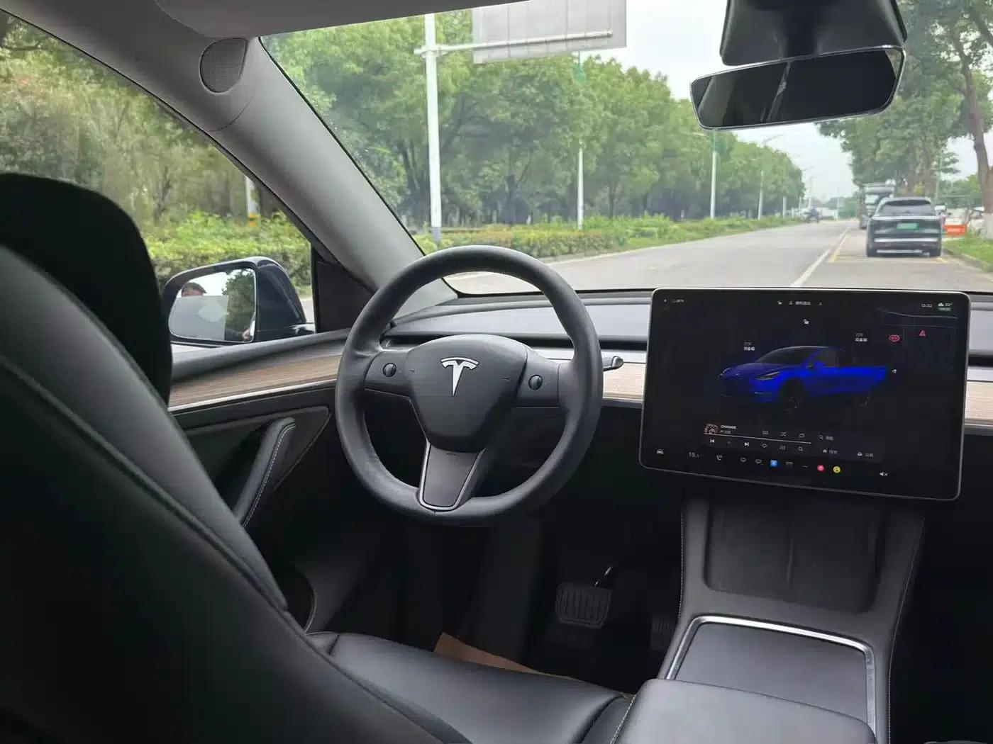 Model Y 2022 Facelift Rear-Wheel Drive Version — миниатюра 15