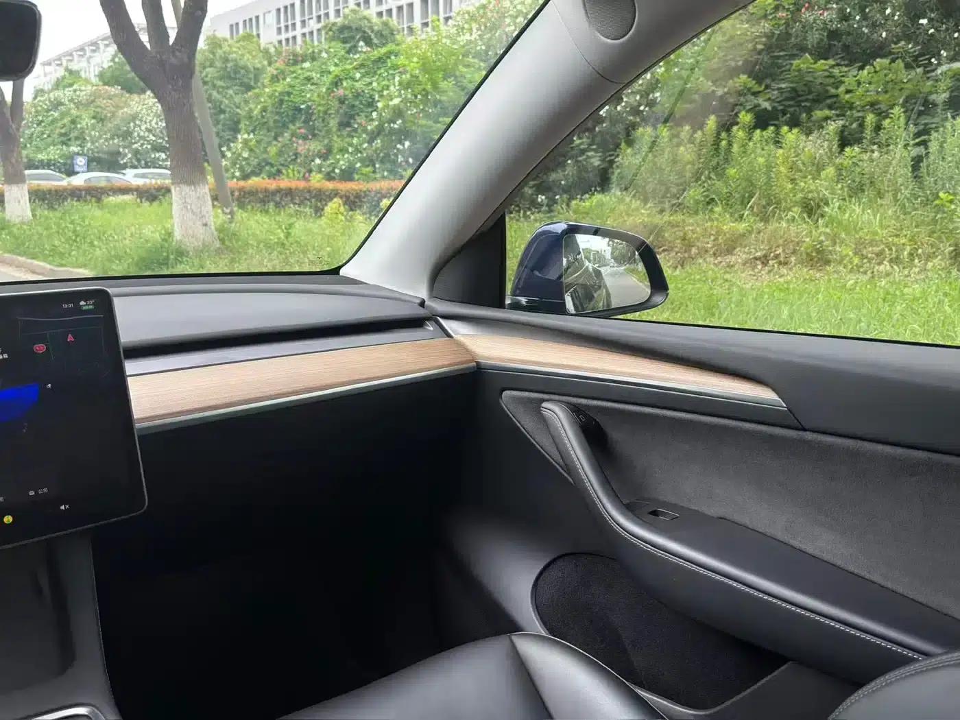 Model Y 2022 Facelift Rear-Wheel Drive Version — миниатюра 16