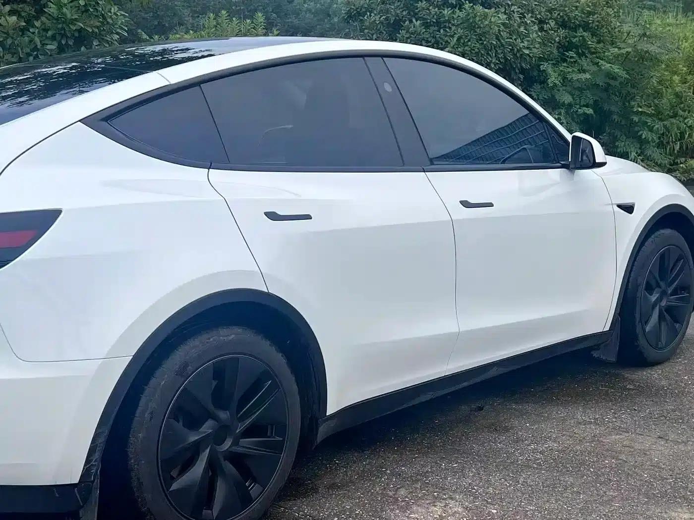 Model Y 2024 Rear-Wheel Drive — миниатюра 13