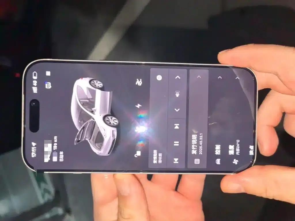 Model Y 2022 Rear-Wheel Drive — миниатюра 9