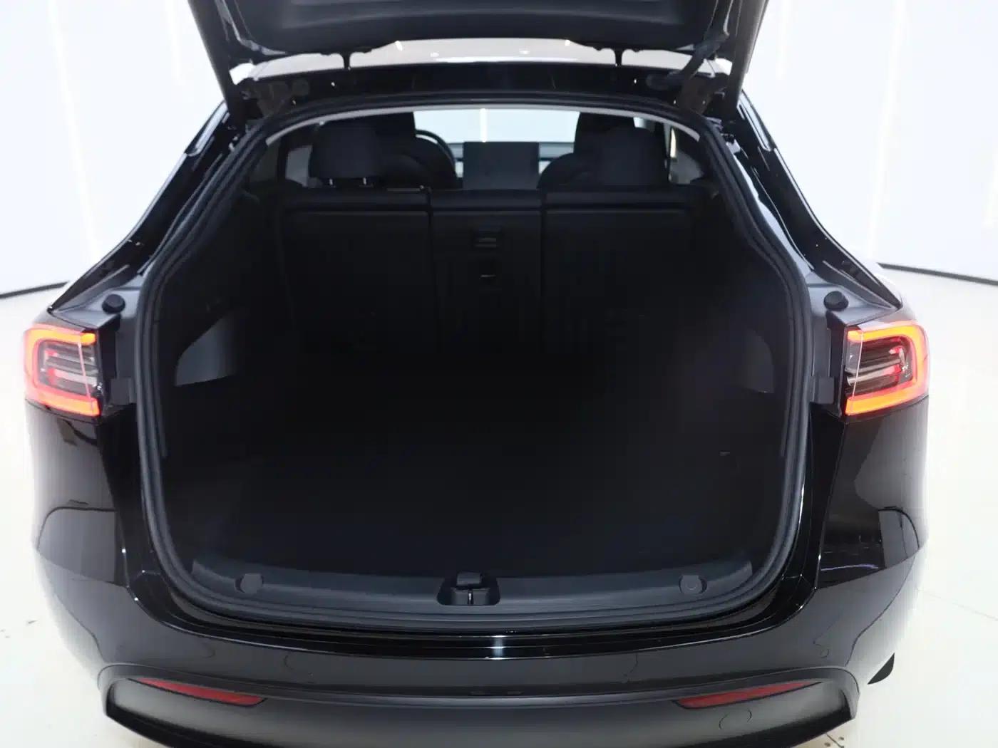 Model Y 2022 Facelift Rear-Wheel Drive Version — миниатюра 14