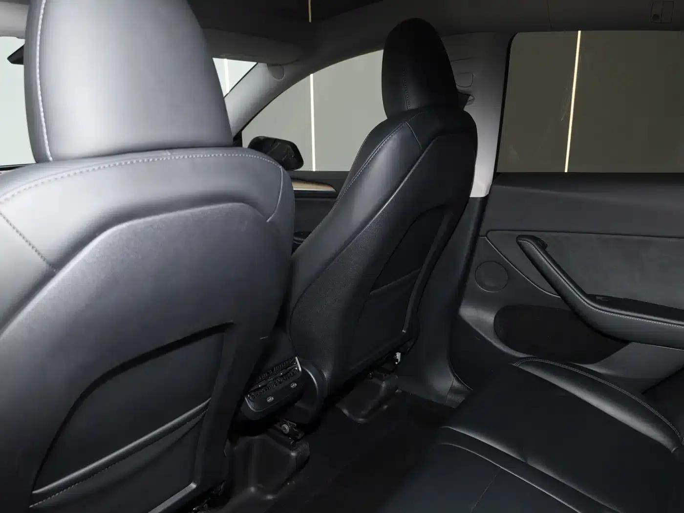 Model Y 2022 Facelift Rear-Wheel Drive Version — миниатюра 23