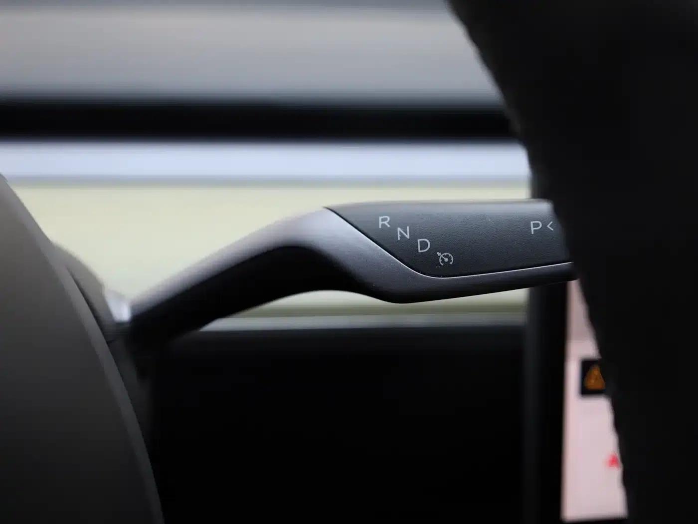 Model Y 2022 Facelift Rear-Wheel Drive Version — миниатюра 9