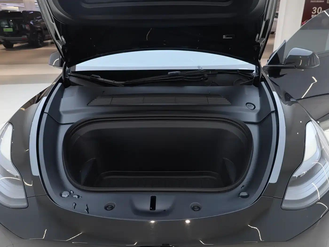 Model Y 2022 Facelift Rear-Wheel Drive Version — миниатюра 18