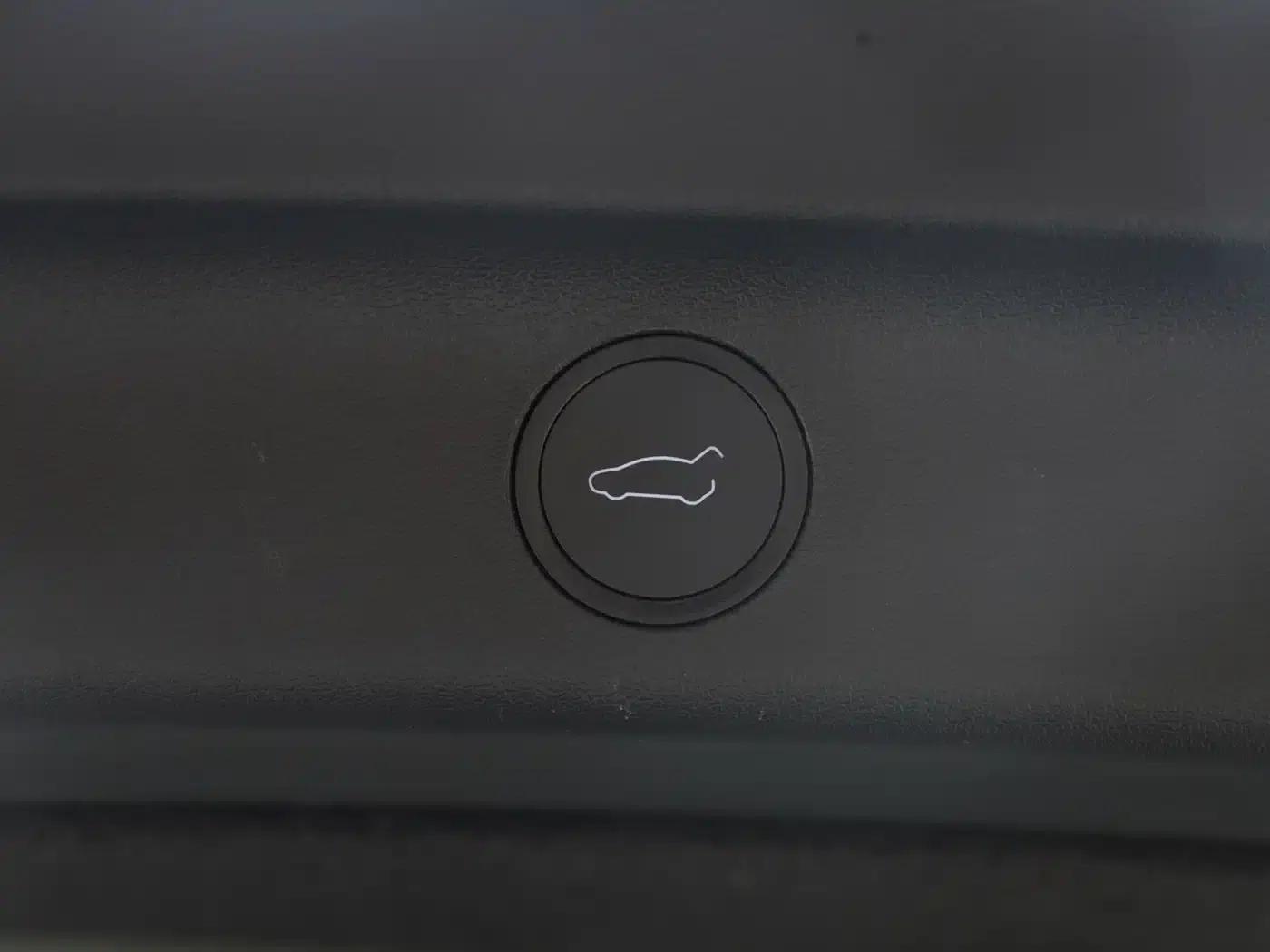 Model Y 2022 Facelift Rear-Wheel Drive Version — миниатюра 25