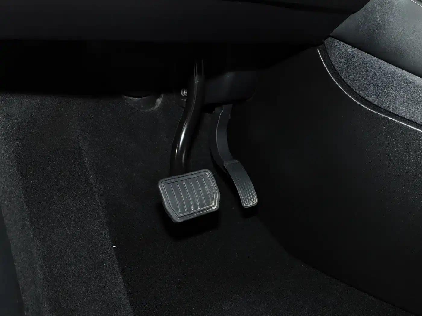 Model Y 2022 Facelift Rear-Wheel Drive Version — миниатюра 29