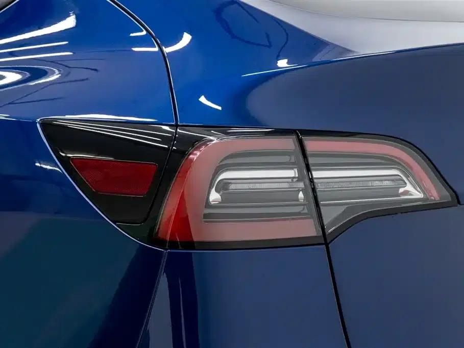 Model Y 2022 Facelift Long Range All-Wheel Drive Version — миниатюра 13