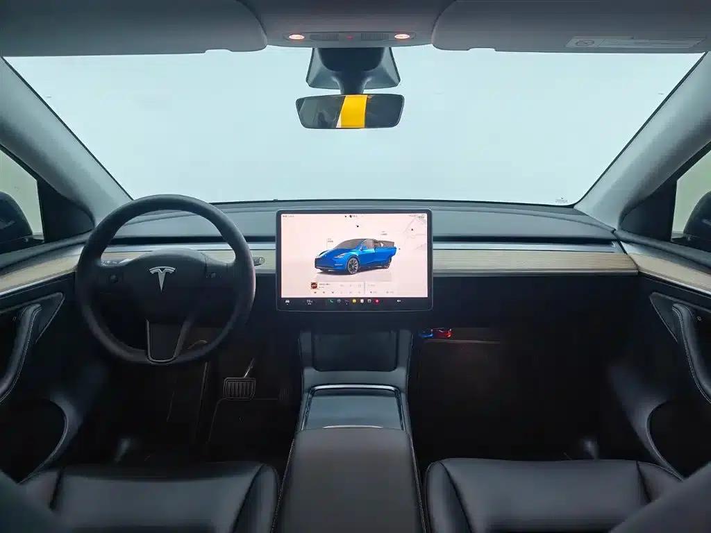 Model Y 2022 Facelift Long Range All-Wheel Drive Version — миниатюра 20